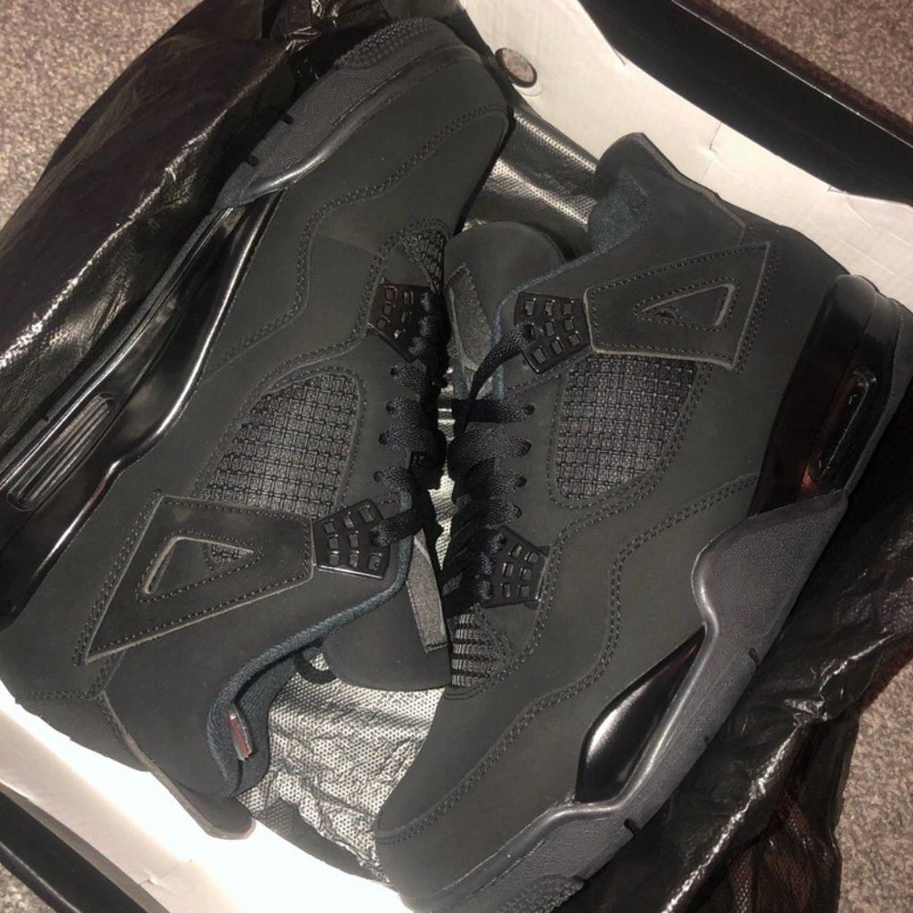 Jordan 4 Retro Black Cat